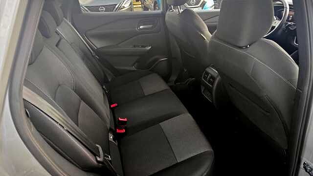 Nissan QASHQAI 1.3 DIG-T NCONECTA MHEV QASHQAI 1.3 DIG-T NCONECTA MHEV