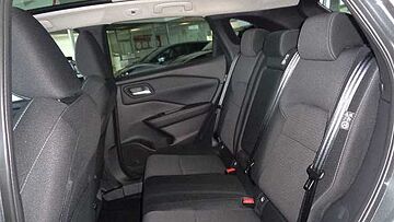 Nissan QASHQAI 1.3MHEV 140CV N-CONNECTA 2WD MT  E6D-F QASHQAI 1.3MHEV 140CV N-CONNECTA 2WD MT  E6D-F SKYLINE GREY