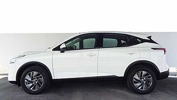 Nissan QASHQAI 1.3MHEV 140CV ACENTA 2WD MT  E6D-F QASHQAI 1.3MHEV 140CV ACENTA 2WD MT  E6D-F BLANCO EVEREST (SOLIDO)