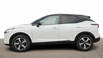 Nissan QASHQAI 1.3MHEV 140CV N-CONNECTA 2WD MT  E6D-F QASHQAI 1.3MHEV 140CV N-CONNECTA 2WD MT  E6D-F LUNAR WHITE MIDNIGHT BLACK