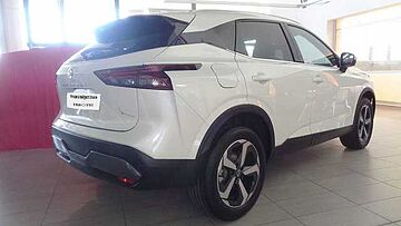 Nissan QASHQAI 1.3MHEV 140CV 12V N-CONNECTA 2WD MT E6D-F QASHQAI 1.3MHEV 140CV 12V N-CONNECTA 2WD MT E6D-F LUNAR WHITE