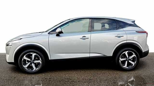 Nissan QASHQAI 1.3mHEV 158cv 12v XTRONIC NCONNECTA QASHQAI 1.3mHEV 158cv 12v XTRONIC NCONNECTA